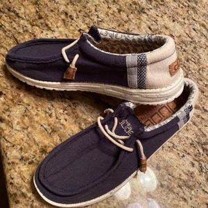 Navy Blue men’s size 10 Hey Dude shoes